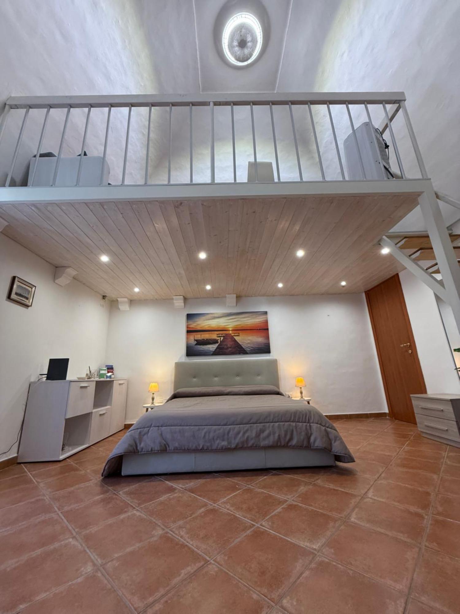 Aura Apartment 布林迪西 外观 照片